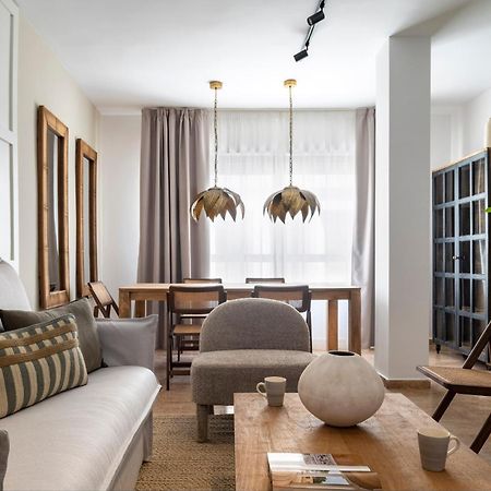 Magno Apartments Munoz Olive 塞维利亚 外观 照片